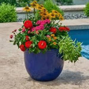 DESCRIPTION: (3) PLANTERS BRAND/MODEL: BETTER HOME AND GARDEN INFORMATION: BLUE SIZE: 16 IN RETAIL$: $14.96 EA QTY: 3