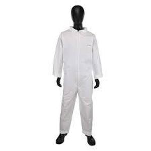 DESCRIPTION: (1) CASE OF (25) DISPOSABLE COVERALLS BRAND/MODEL: WEST CHESTER POSI WEAR SIZE: 5X RETAIL$: $59.00 EA QTY: 1