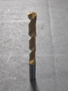 DESCRIPTION: (1) CARBIDE TAPER LENGTH DRILL BITS BRAND/MODEL: KENNAMETAL 4101775 SIZE: 7.50mm DIA RETAIL$: $344.69 QTY: 1