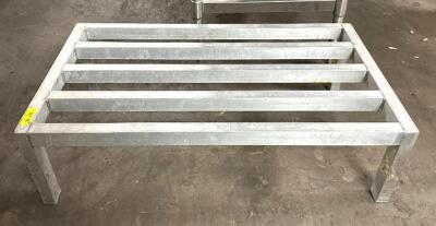 DESCRIPTION: 42" DUNNAGE RACK SIZE: 42"X24"X12" QTY: 1