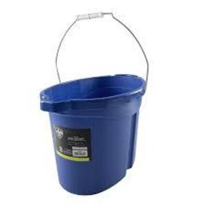 DESCRIPTION: (2) OVAL BUCKET BRAND/MODEL: AUTO DRIVE #12QT08-2021 INFORMATION: BLUE BUCKET SIZE: 12 QUART QTY: 2