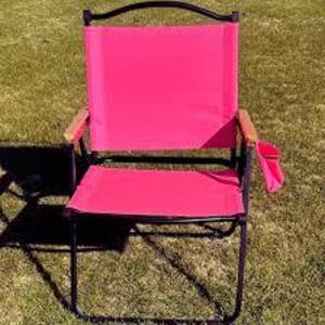 DESCRIPTION: (1) LAWN CHAIR BRAND/MODEL: SEE INSPECTION INFORMATION: PINK RETAIL$: $29.99 EA QTY: 1