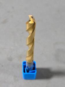 DESCRIPTION: (1) CARBIDE THRU COOLANT DRILL BIT BRAND/MODEL: SECO SD207A-9.75-62-10R1 SIZE: 9.75mm DIA RETAIL$: $321.25 QTY: 1