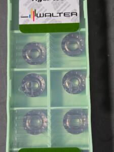 DESCRIPTION: (20) CARBIDE TURNING INSERT BRAND/MODEL: WALTER RCMT1204M0-PM5 RETAIL$: $263.00 QTY: 20