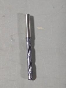 DESCRIPTION: (3) SOLID CARBIDE JOBBER DRILL BIT BRAND/MODEL: DORMER 5979702 SIZE: LETTER L RETAIL$: $405.09 QTY: 3