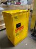 12 GAL FLAMMABLE CABINET, SELF-CLOSING SAFETY CABINET DOOR TYPE - 3