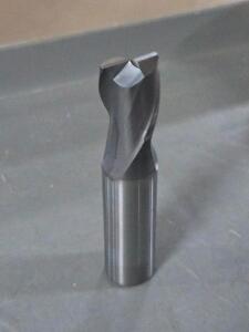 DESCRIPTION: (2) SOLI CARBIDE CORNER RADIUS END MILL BRAND/MODEL: SSANDVIK COROMANT 1P220-1588-XA SIZE: 15.875mm RETAIL$: $427.00 QTY: 2