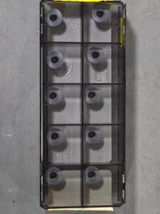 DESCRIPTION: (30) CARBIDE MILLING INSERTS BRAND/MODEL: SANDVIK COROMANT R300-0828-PM S30T RETAIL$: $537.00 QTY: 30