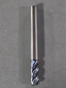 DESCRIPTION: (1) CORNER RADIUS END MILL BRAND/MODEL: SANDVIK COROMANT 10139954 SIZE: 1/4" DIA 5/8" LOC RETAIL$: $54.60 QTY: 1