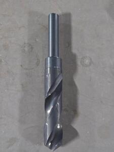 DESCRIPTION: (1) HSS REDUCED SHANK DRILL BIT BRAND/MODEL: CHICAGO LATROBE 55451 SIZE: 51/64" DIA 1/2" SD RETAIL$: $56.22 QTY: 1