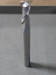 DESCRIPTION: (1) CARBIDE SQ END MILL BRAND/MODEL: TITAN USA TC17032 SIZE: 1/2" DIA 1-1/2" LOC RETAIL$: $84.10 QTY: 1