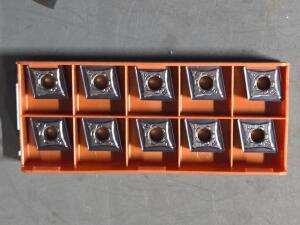 DESCRIPTION: (20) CARBIDE TURNING INSERT BRAND/MODEL: ISCAR CNMG 432-M3M IC806 RETAIL$: $323.00 QTY: 20