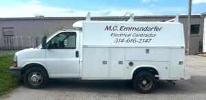 2005 CHEVY EXPRESS WITH UTILITY BODY