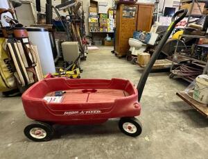 RADIO FLYER WAGON