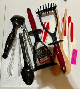 ASSORTED KITCHEN UTENSILS AS SHOWN