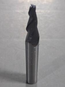 DESCRIPTION: (1) CARBIDE TAPERED END MILL BRAND/MODEL: SGS 32363 SIZE: 7* 1/4" sm end 1-1/4" loc RETAIL$: $127.73 QTY: 1