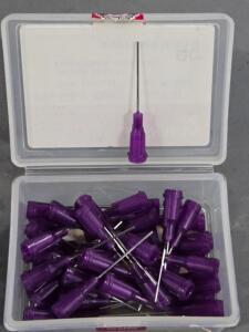 DESCRIPTION: (4) BOXES OF (50)POSILOK 21Gx1 PURPLE PLASTIC HUB NEEDLE BRAND/MODEL: FISHMAN Z513121 SIZE: 1" RETAIL$: $70,81 PER BOX QTY: 4