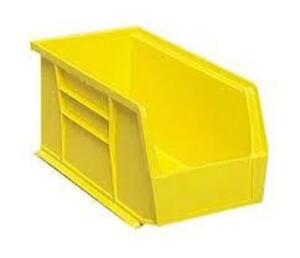 DESCRIPTION: (8) STORAGE BINS BRAND/MODEL: AKRO-MILLS #30886 INFORMATION: YELLOW RETAIL$: $45.96 TOTAL QTY: 8