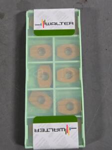 DESCRIPTION: (30) CARBIDE MILLING INSERTS BRAND/MODEL: WALTER P2000-5516582 WAP35 RETAIL$: $1,350.00 QTY: 30