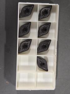 DESCRIPTION: (17) CARBIDE TURNING INSERTS BRAND/MODEL: SECO DNMG433-M3 RETAIL$: $419.90 QTY: 17