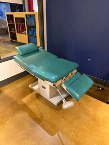 MEDICAL EXAM CHAIR