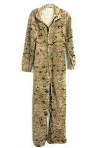 DESCRIPTION: (5) SET OF COVERALLS BRAND/MODEL: DOGS INFORMATION: DESERT CAMO SIZE: X-LARGE TALL RETAIL$: $50.00 EA QTY: 5