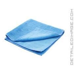 DESCRIPTION: (2) PACKS OF (20) MICROFIBER TOWELS INFORMATION: BLUE QTY: 2