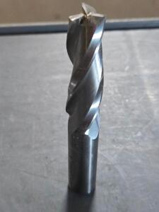 DESCRIPTION: (1) HSS SQ TAPERED END MILL BRAND/MODEL: CONICAL K-1009 SIZE: 5/8" SMALL DIA 2-1/4" LOC RETAIL$: $94.81 QTY: 1