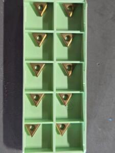 DESCRIPTION: (10) CARBIDE TURNING INSERTS BRAND/MODEL: WALTER TCMT11C204-PS5 RETAIL$: $296.30 QTY: 10