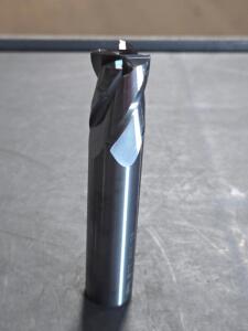 DESCRIPTION: (1) CARBIDE SQ END MILL BRAND/MODEL: ROBBJACK TS-401-20 SIZE: 5/8" 7/8" LOC RETAIL$: $134.95 QTY: 1