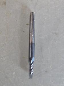 DESCRIPTION: (5) SOLID CARBIDE SQ END MILL BRAND/MODEL: ACCUPRO 62776240 SIZE: 3//32" DIA 1/8" SD RETAIL$: $184.38 QTY: 5