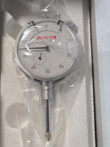 DESCRIPTION: (1) DIAL DROP INDICATOR BRAND/MODEL: PEACOCK 1330 SIZE: 1" MAX 0-100 DIAL READ RETAIL$: $105.63 QTY: 1