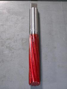 DESCRIPTION: (1) HSS HAND REAMER BRAND/MODEL: MADE IN USA 565U 1.2500 SIZE: 1-1/4" DIA 6-1/8" FL RETAIL$: $754.48 QTY: 1