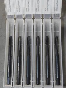 DESCRIPTION: (12) HSS-E SPIRAL POINT TAP BRAND/MODEL: KENNAMETAL 73790453 SIZE: #8-32 RETAIL$: $241.80 QTY: 12