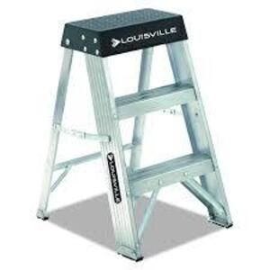 DESCRIPTION: (1) STEP LADDER BRAND/MODEL: LOUISVILLE INFORMATION: 2 STEP, 300 LB CAPACITY RETAIL$: $57.79 EA QTY: 1