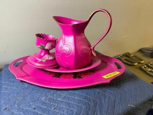 DECORATIVE TEA SET