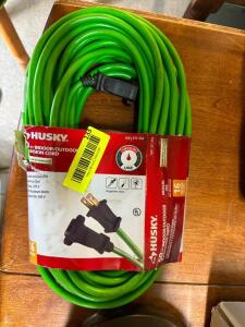 INDOOR/OUTDOOR EXTENSION CORD