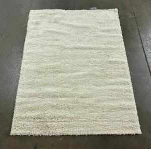 83"X64" OFF-WHITE AREA RUG