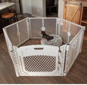 FOLDING PET ENCLOSURE