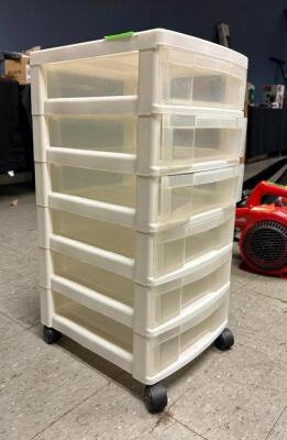 PLASTIC STORAGE BIN ON WHEELS