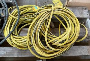 (2) HEAVY DUTY EXTENSION CORDS