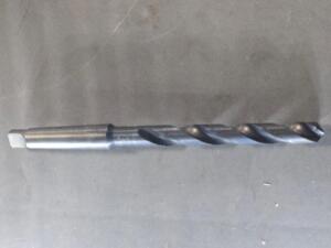 DESCRIPTION: (1) HSS TAPER SHANK DRILL BIT BRAND/MODEL: CLEVELAND C12194 SIZE: 9/16" DIA RETAIL$: $75.12 QTY: 1