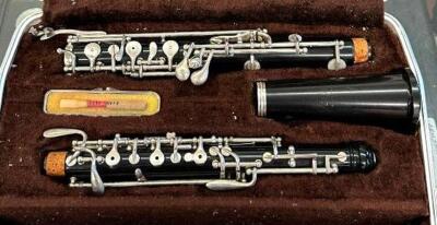 PLASTIC OBOE WITH CASE