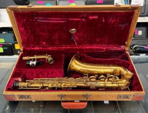 ALTO SAXOPHONE WITH CASE