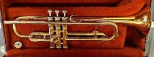 TEMPO 600 TRUMPET WITH CASE