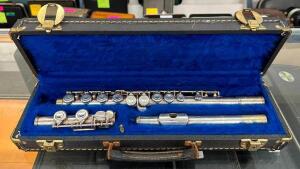 FLUTE WITH CASE