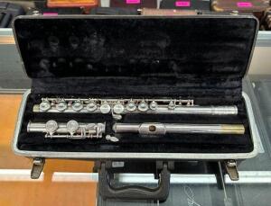 FLUTE WITH CASE