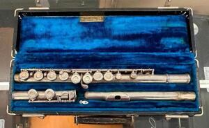 FLUTE WITH CASE