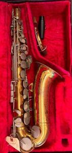 KING ALTO SAXOPHONE