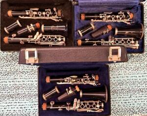 (3)- PLASTIC BUNDY CLARINETS